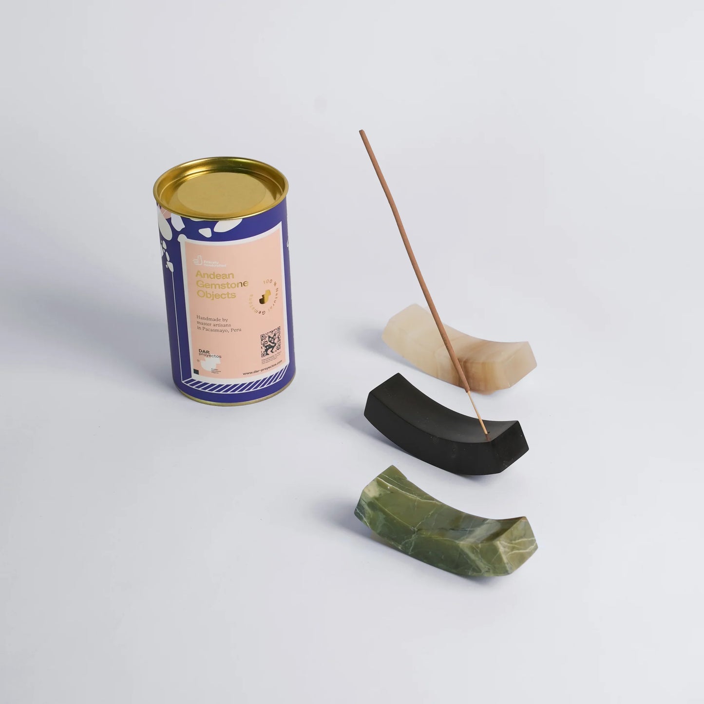 DAR Proyectos-Smile Incense Holder Serpentina