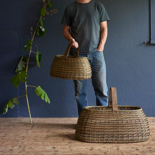 Studio AMOS - Arm Basket