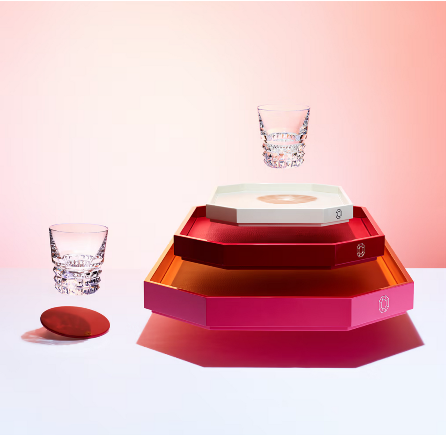 BACCARAT Octagon small lacquered tray