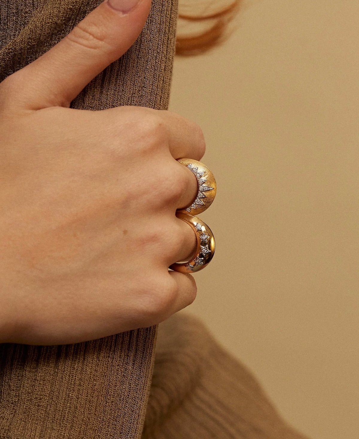 Sorellina DOMED CROWN RING