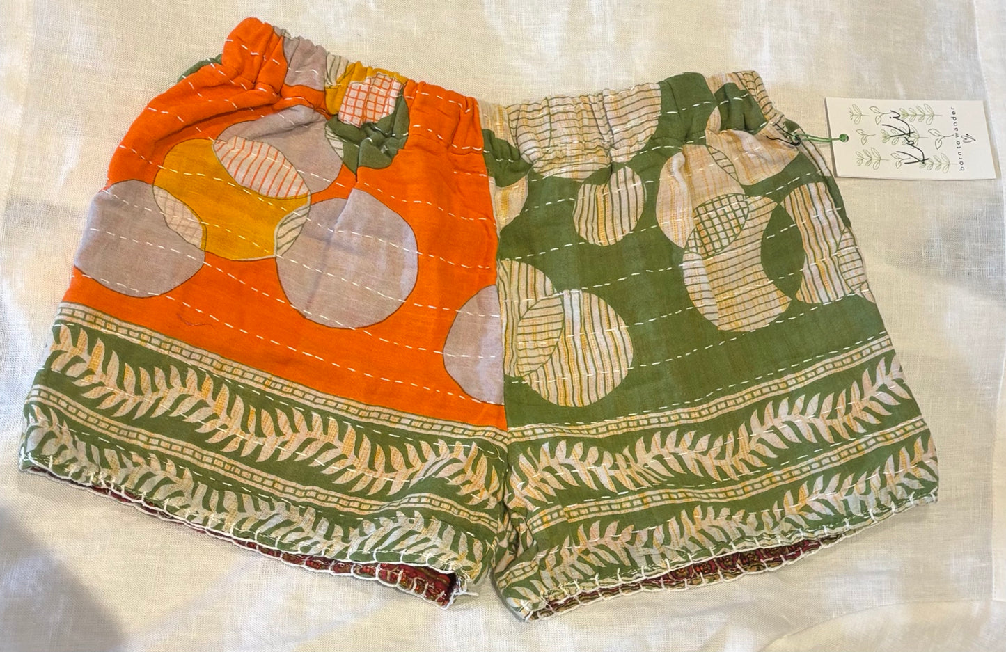 Born to Wander KANTHA HAPPY SHORTS