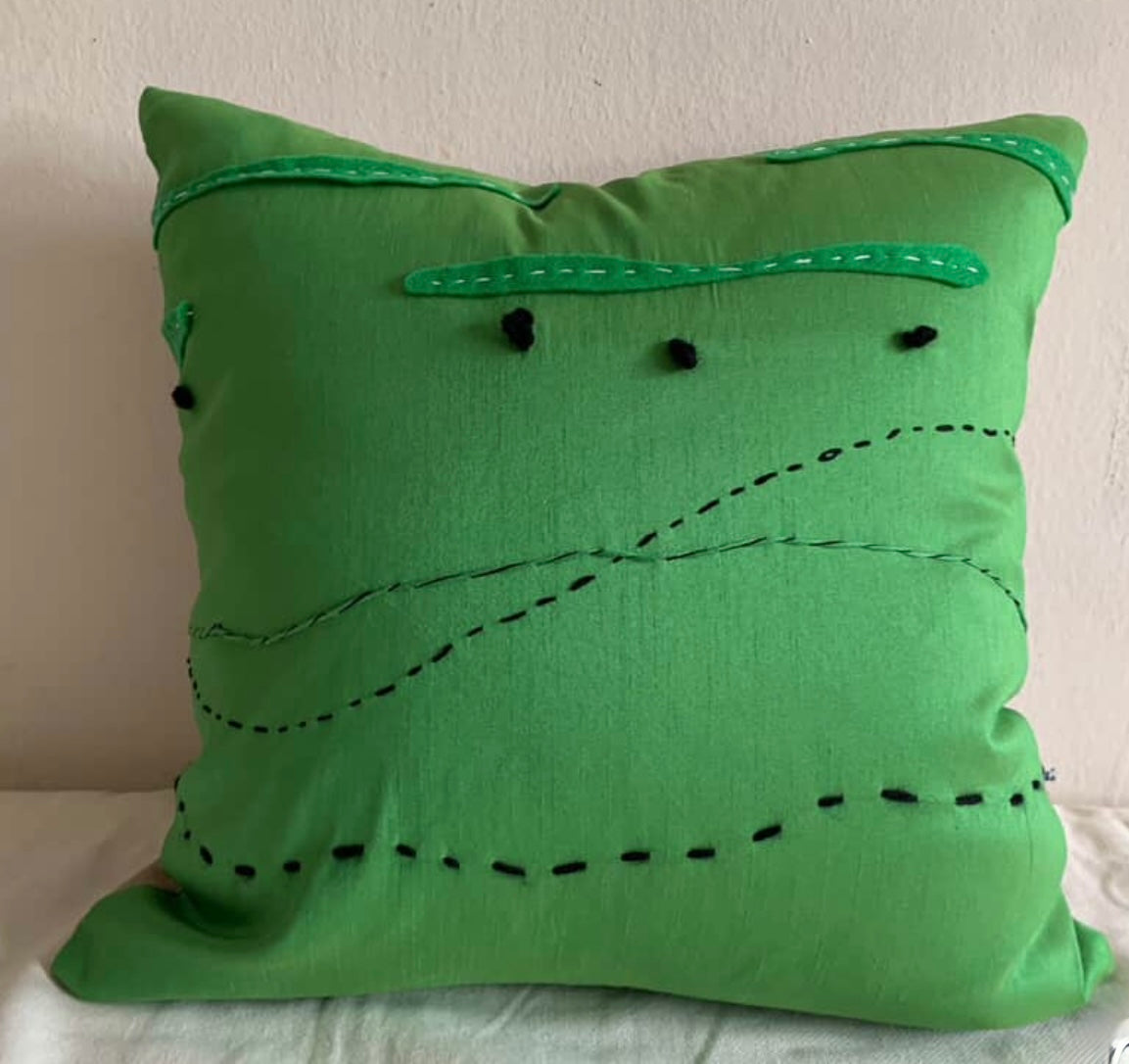 Maki Yamamoto pillow