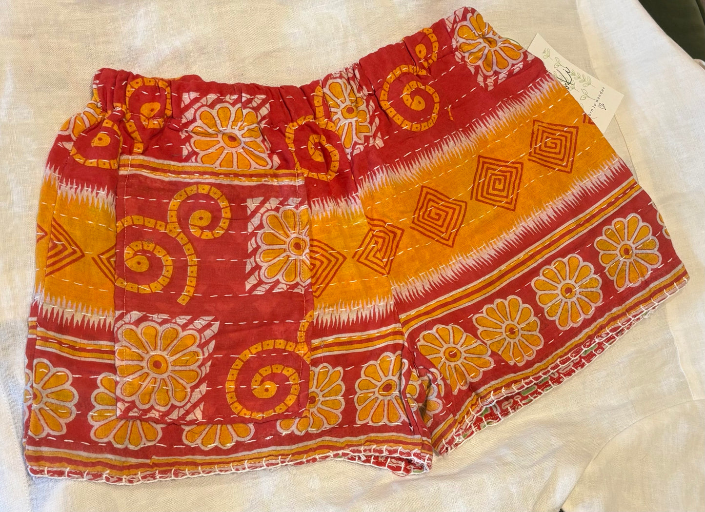 Born to Wander KANTHA HAPPY SHORTS