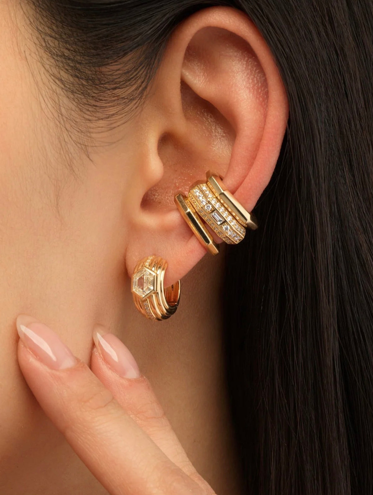Sorellina OTTO PAVE BAGUETTE EAR CUFF