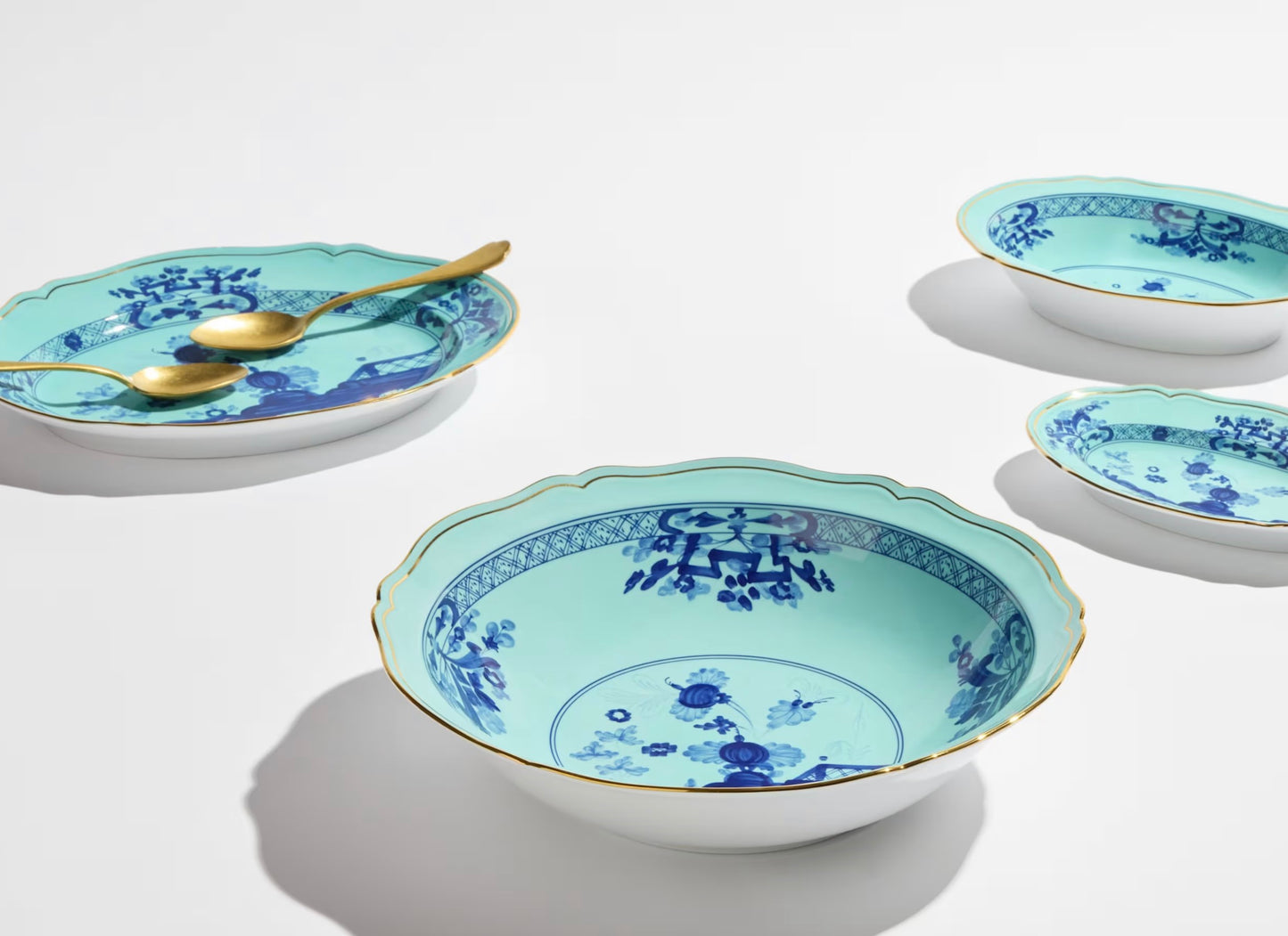 Ginori 1735 SERVING BOWL IRIS ORIENTE ITALIANO