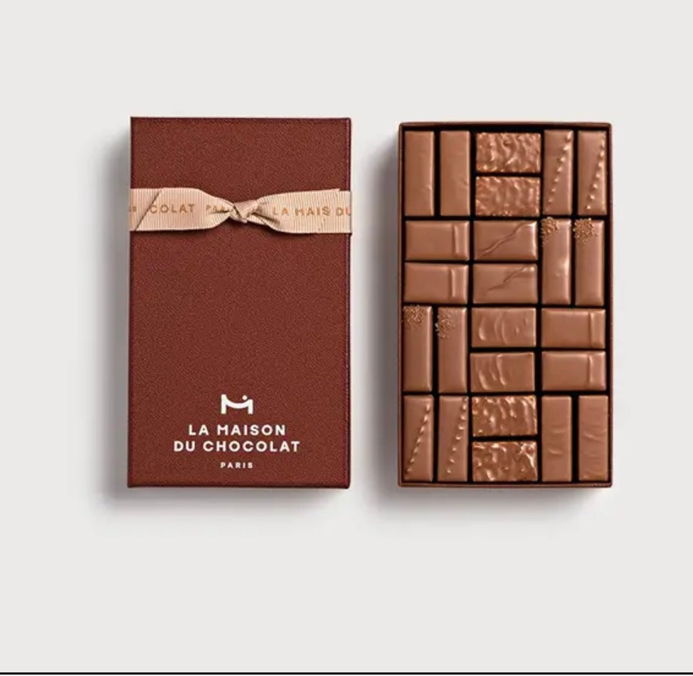 La Maison du Cofferet Milk gift box 24 piece
