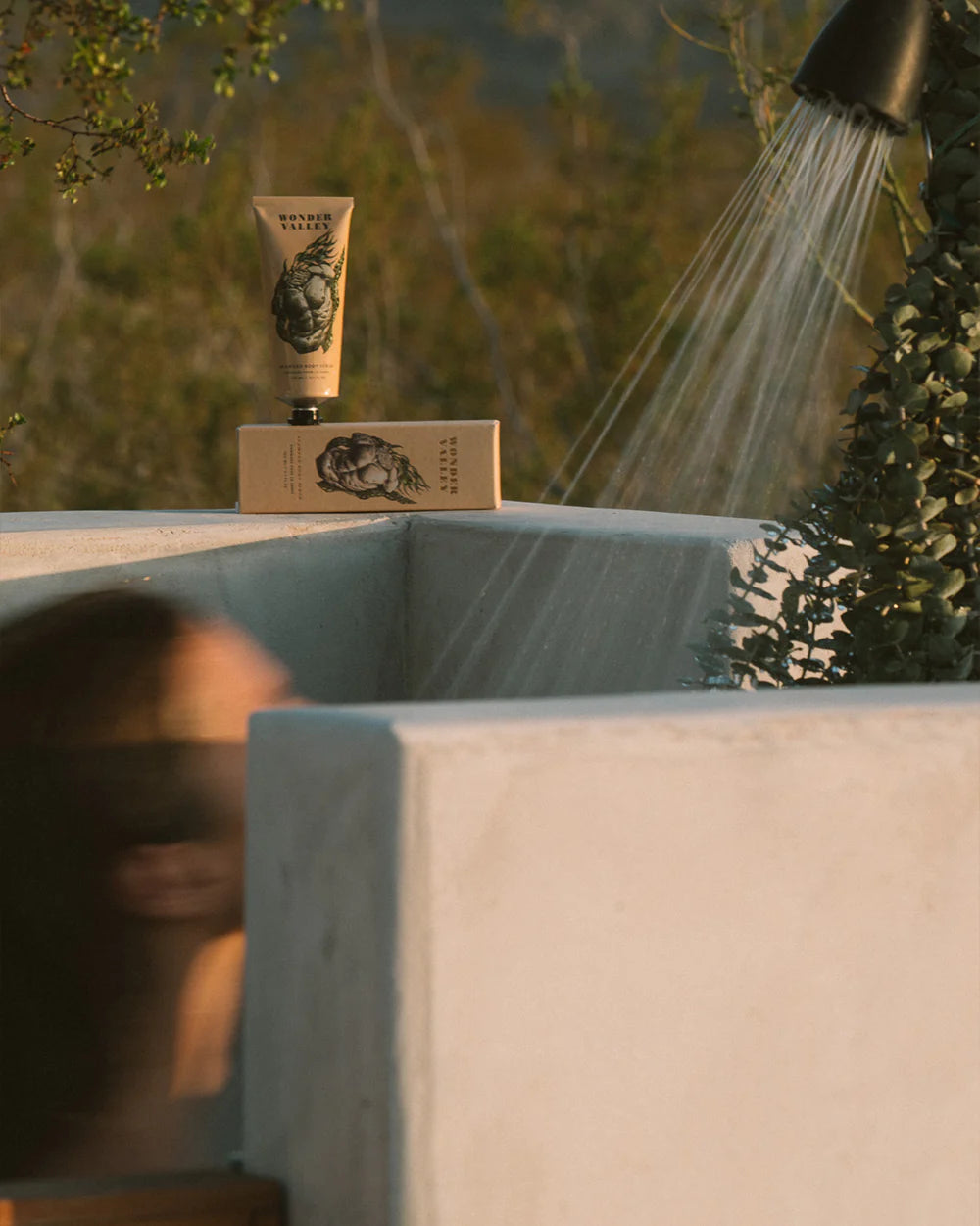 Wonder Valley Seaweed Body Scrub