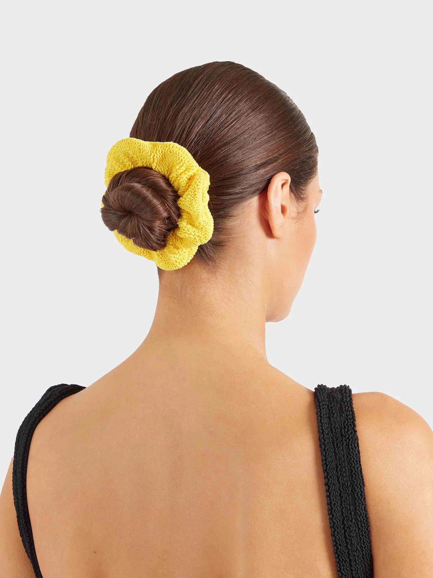 HUNZA G Scrunchie
