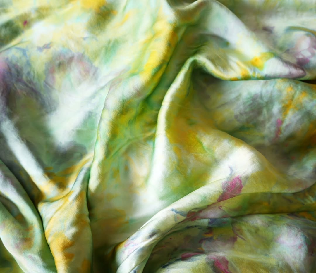 Lay Lo Designs Tie-Dye Silk Pillowcase set of 2