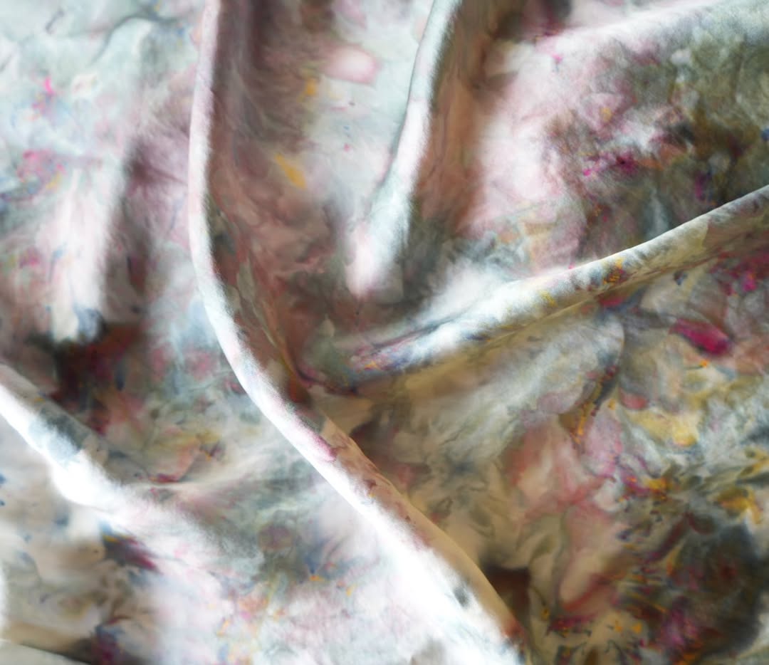 Lay Lo Designs Tie-Dye Silk Pillowcase set of 2
